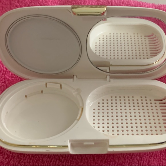 Vintage Shiseido Flixir Compact Case with Mirror - Picture 2 of 3